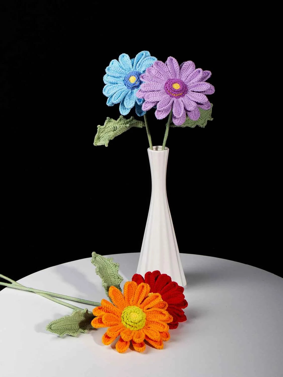 Crochet Gerbera Daisy Kit (1 Bloom+1 Leaf)