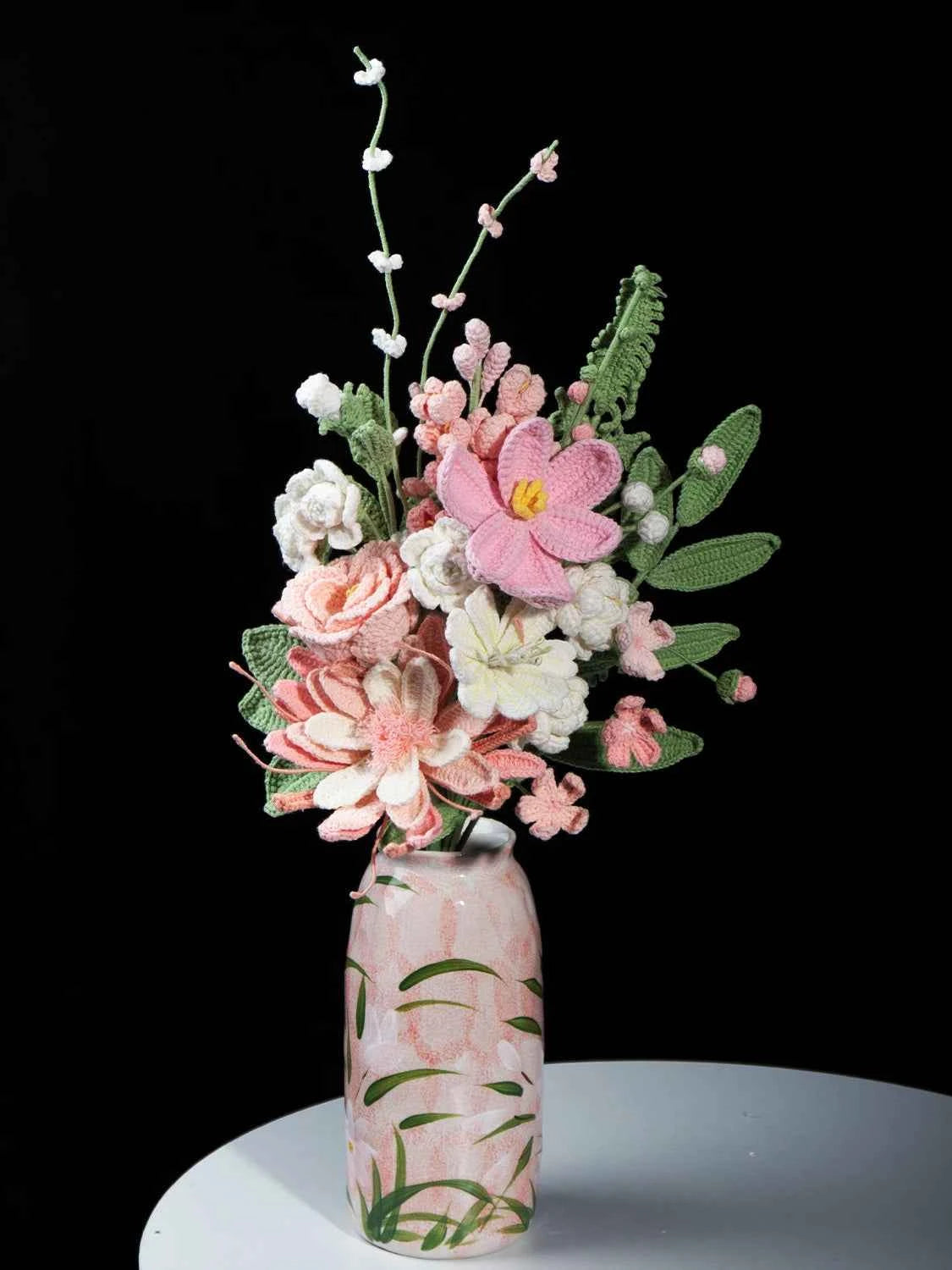 Epiphyllum Flower Crochet Bouquet (14 pieces)