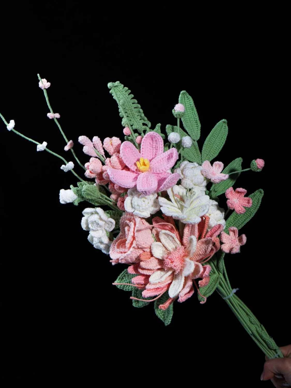 Epiphyllum Flower Crochet Bouquet (14 pieces)