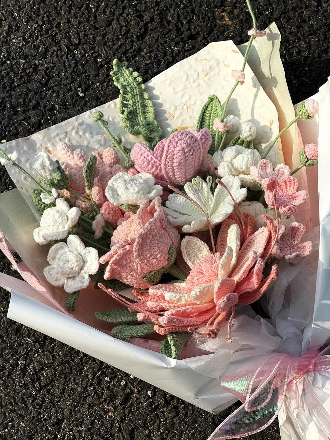 Epiphyllum Flower Crochet Bouquet (14 pieces)