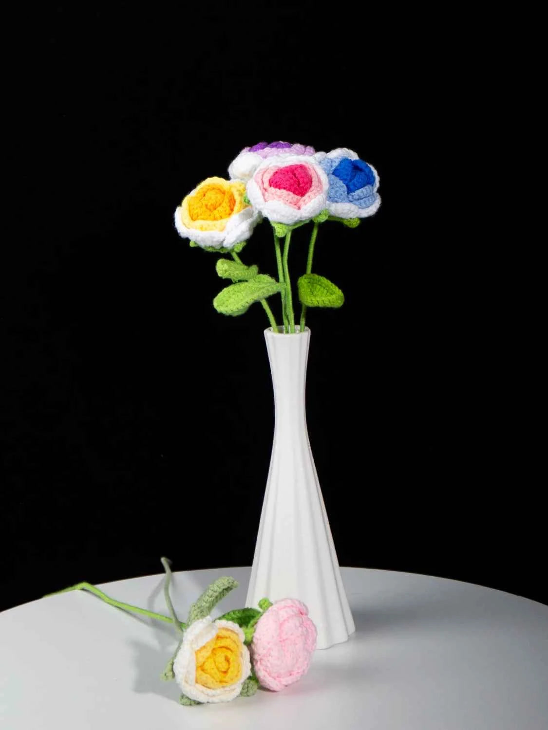 Hand Crocheted Single Rose Bouquet for Valentine's Day