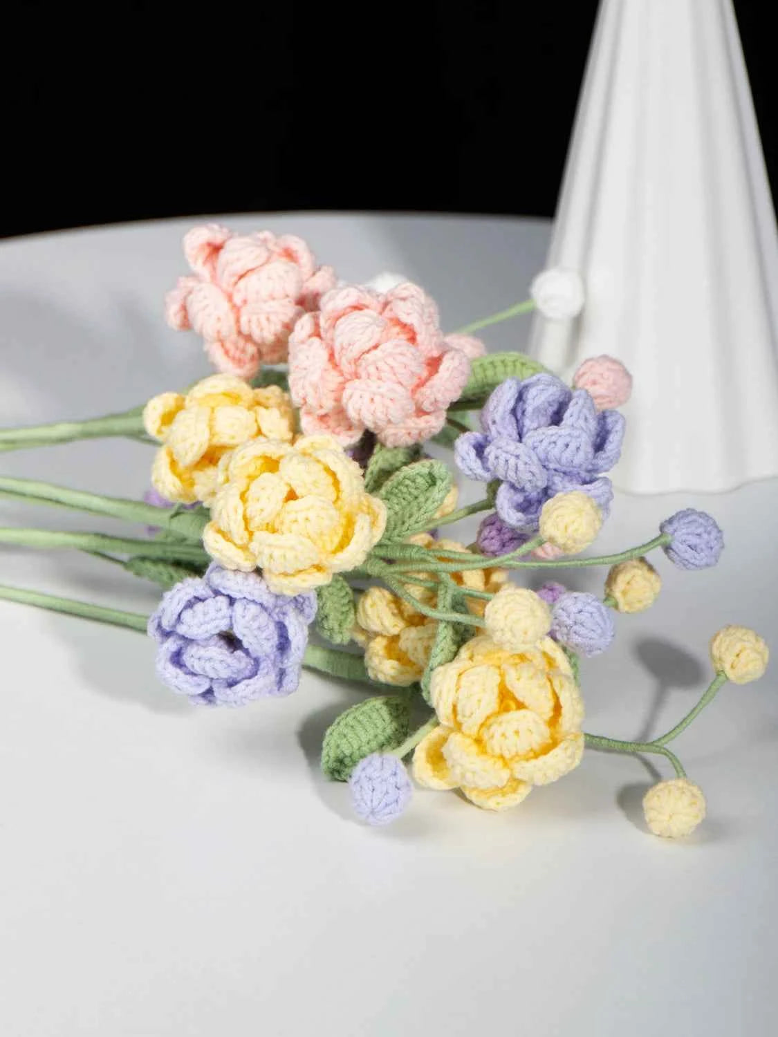Amigurumi Jasmine Flower | Knitted Floral Gift | Home Table Decor
