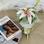 Handmade Crochet Lily Bouquet – Single Stem Yarn Lily Flower Gift