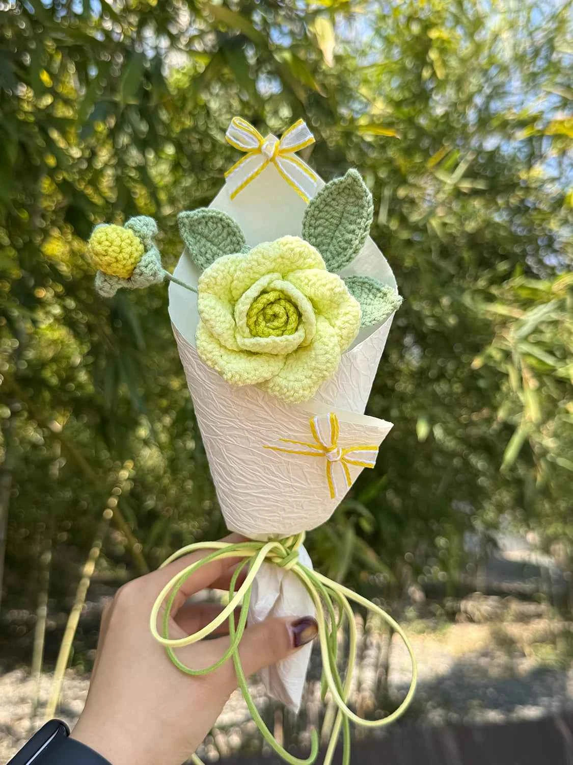 Handmade Crochet Rose Bouquet – Single Yarn Rose Flower