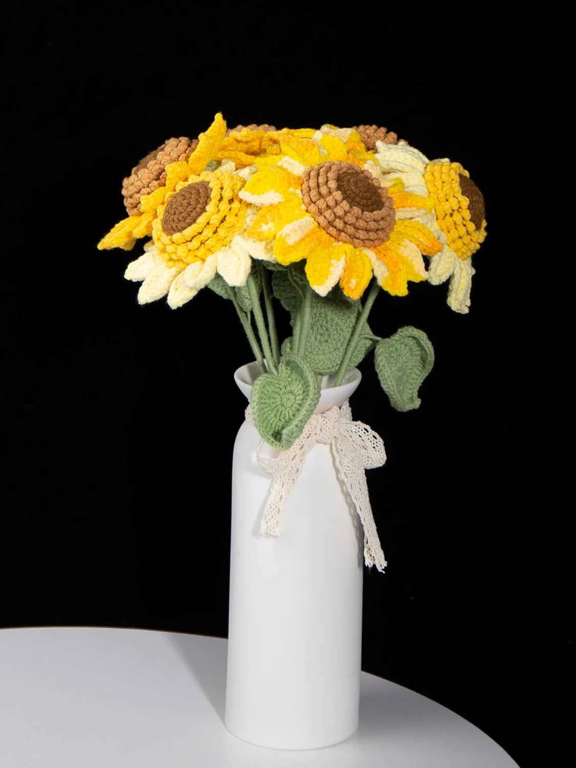 Handmade Single Layer Crochet Sunflower, Knitted Sunflower Stem, Forever Flower Gift for Home Decor, Graduation, Birthday