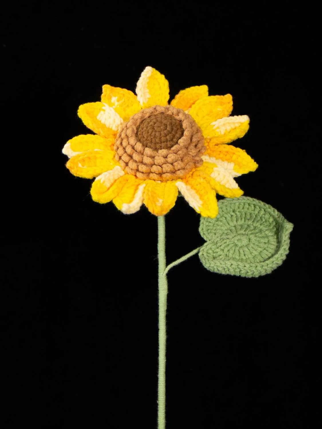 Handmade Single Layer Crochet Sunflower, Knitted Sunflower Stem, Forever Flower Gift for Home Decor, Graduation, Birthday