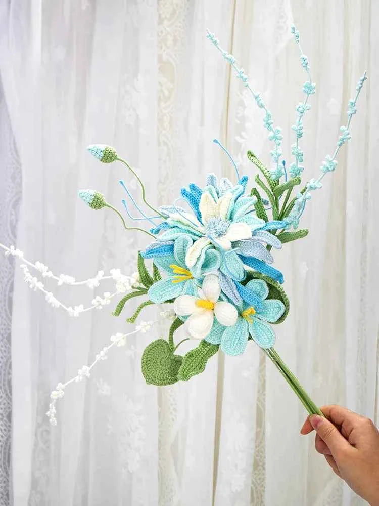 Lasting Blue Crochet Bouquet | Handmade Forever Gift（副本）